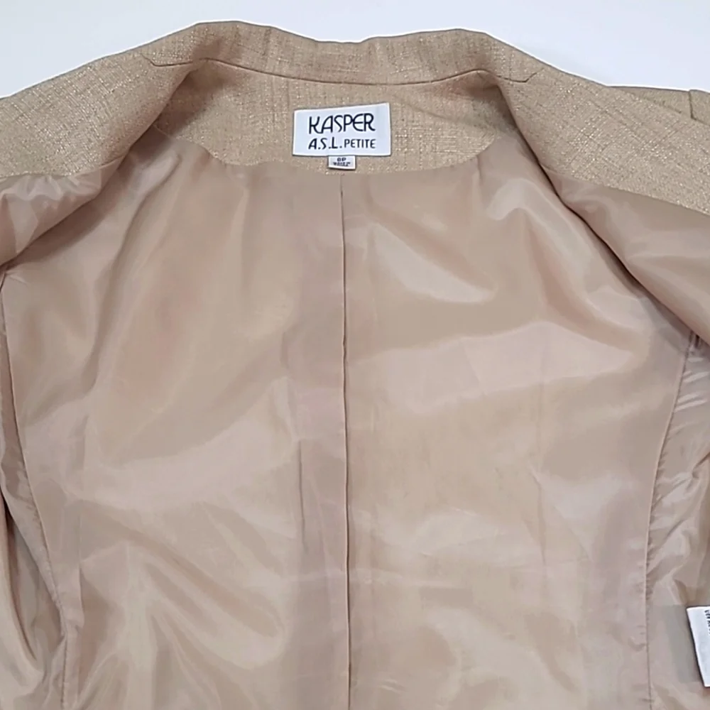Kasper 2 piece Blazer Jacket Skirt Suit Set Tan Wood Beading Embroidery 8P - Picture 13 of 13